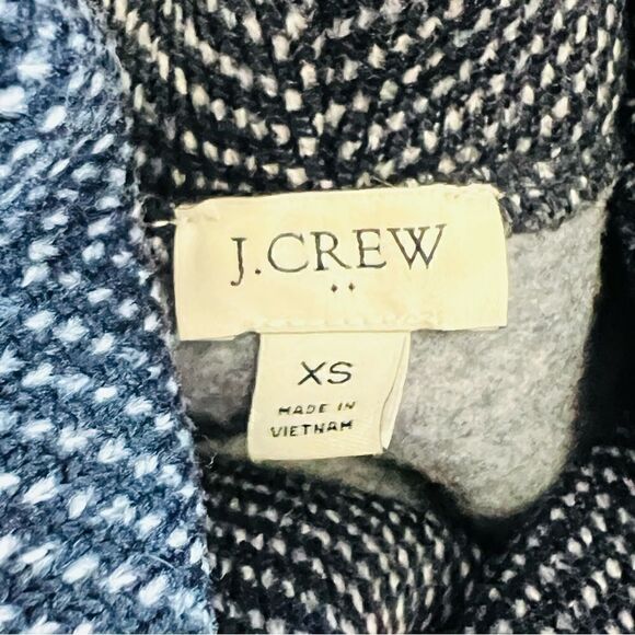J.Crew Long-sleeve funnelneck  pullover XS - Picture 5 of 6
